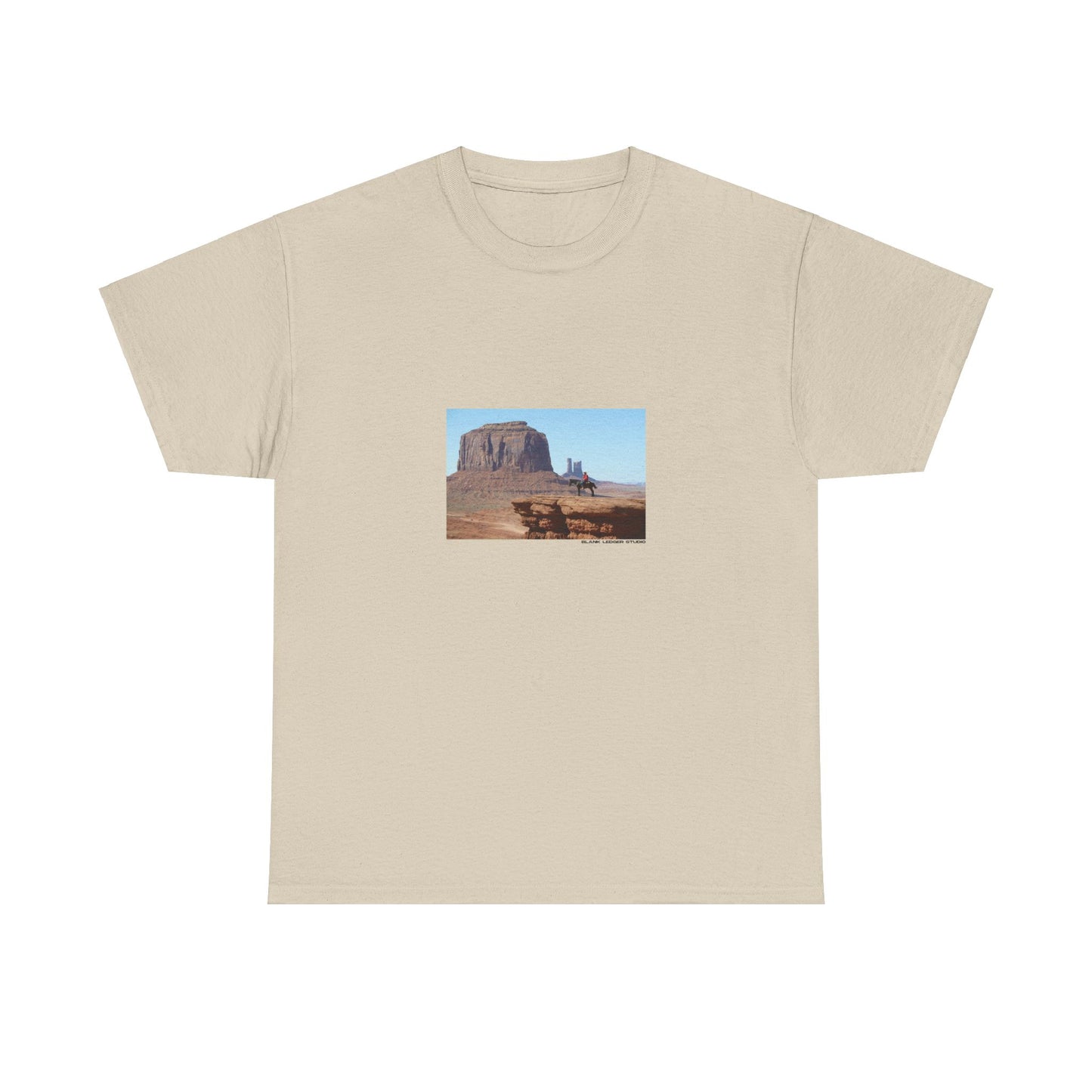 Monument Valley - Heavy Tee