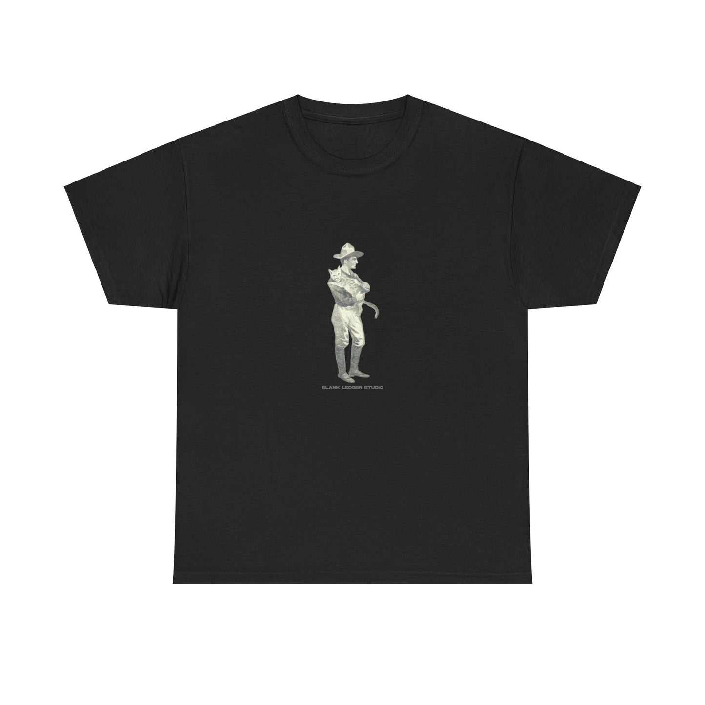 Loving Cowboy - Heavy Tee
